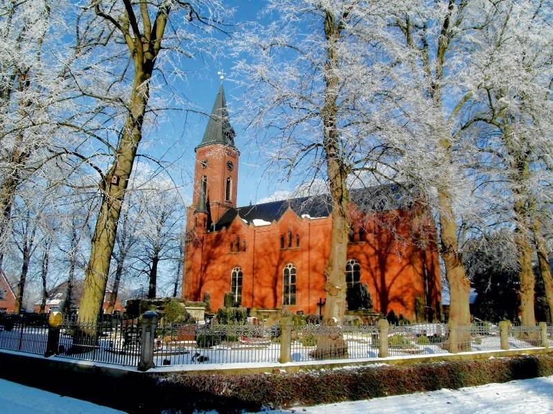 Calvendo St. Nikolai Kirche zu Stollhamm (7324931) Puzzles