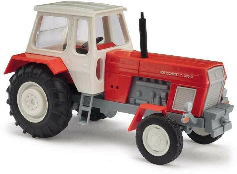 Busch Traktor Fortschritt ZT300-D 1:87 rot (42843) Modellfahrzeuge